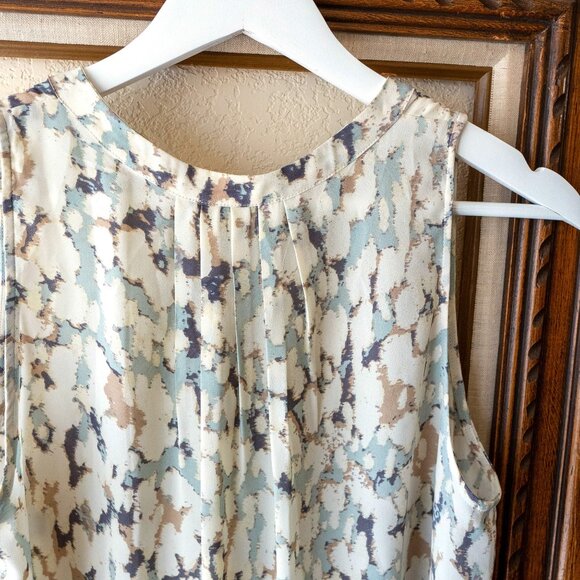 Rachel Zoe Sleeveless Blouse Size Medium Abstract Print Flowy Top - Picture 6 of 7
